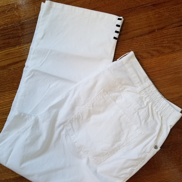 Ruby Rd. Cropped White Summer Pants - Picture 4 of 4